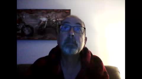 Snapshot of meathome3 chatting on January 7, 2025, 12:41 pm me at home online show from January 7, 2025, 12:41 pm