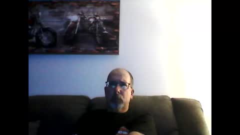 Snapshot of meathome3 chatting on January 10, 2025, 3:50 am me at home online show from January 10, 2025, 3:50 am