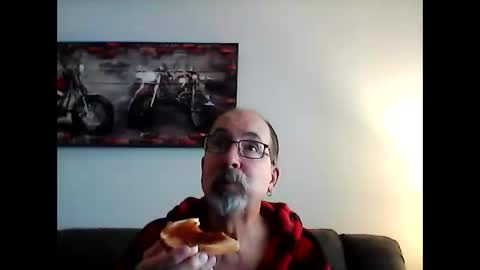 Snapshot of meathome3 chatting on January 11, 2025, 2:47 pm me at home online show from January 11, 2025, 2:47 pm