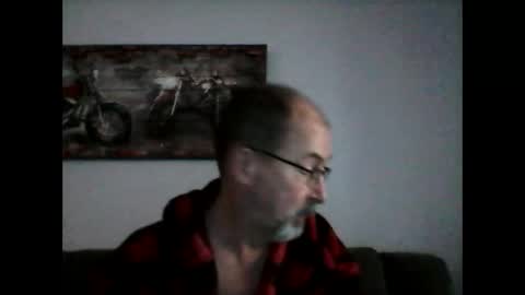 Snapshot of meathome3 chatting on January 25, 2025, 1:30 pm me at home online show from January 25, 2025, 1:30 pm