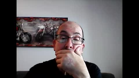 Snapshot of meathome3 chatting on February 7, 2025, 5:29 pm me at home online show from February 7, 2025, 5:29 pm