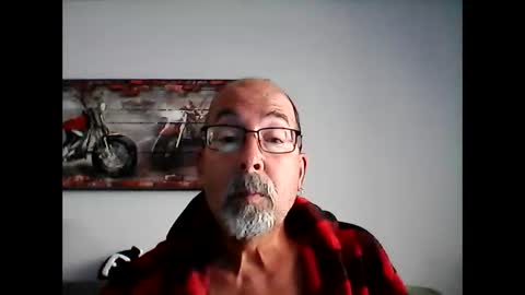 Snapshot of meathome3 chatting on November 8, 2025, 1:22 pm me at home online show from November 8, 2025, 1:22 pm