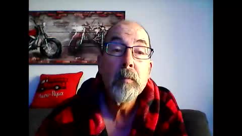 me at home online show from May 16, 2026, 10:58 am