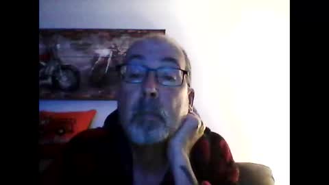 me at home online show from May 24, 2026, 10:20 am