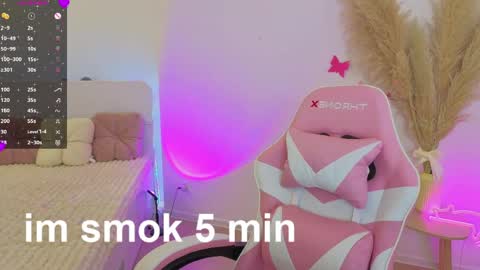 Dina online show from May 9, 2026, 8:58 pm