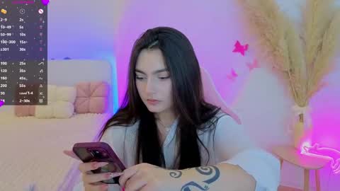 Dina online show from May 12, 2026, 9:01 pm
