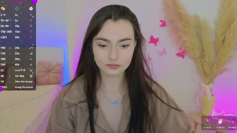 Dina online show from May 15, 2026, 9:00 pm