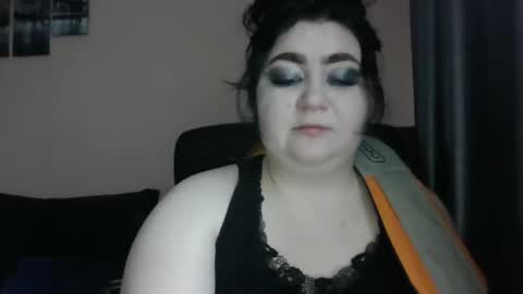 Snapshot of medjik_lool chatting on December 12, 2024, 6:47 am Oltereodora-lima online show from December 12, 2024, 6:47 am