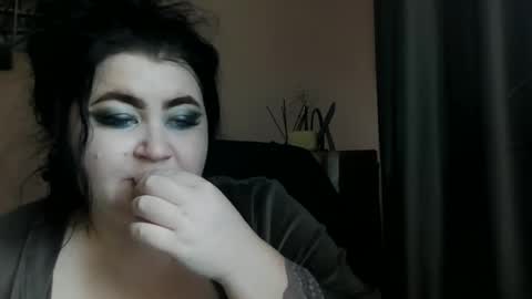 Snapshot of medjik_lool chatting on December 16, 2024, 10:29 am Oltereodora-lima online show from December 16, 2024, 10:29 am