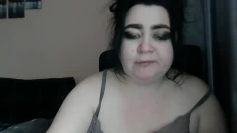 Snapshot of medjik_lool chatting on January 6, 2025, 12:02 pm Oltereodora-lima online show from January 6, 2025, 12:02 pm