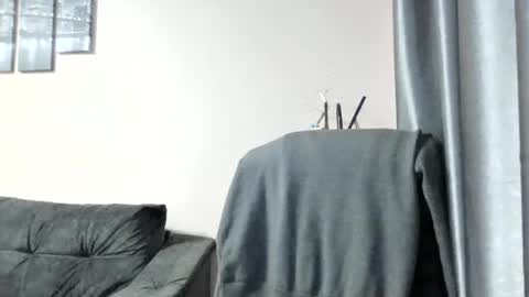 Snapshot of medjik_lool chatting on January 22, 2025, 10:40 am Oltereodora-lima online show from January 22, 2025, 10:40 am