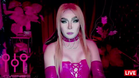 Snapshot of medusaprey chatting on February 13, 2026, 4:08 am THE QUEEN ALPHA Queen Medusa Prey online show from February 13, 2026, 4:08 am