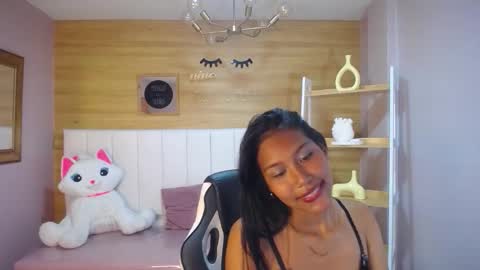 medussa_a online show from September 19, 2025, 3:34 pm