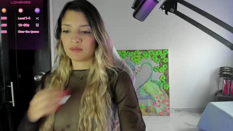 Snapshot of meduza_sexy_caramel chatting on December 19, 2024, 4:57 pm Baio online show from December 19, 2024, 4:57 pm