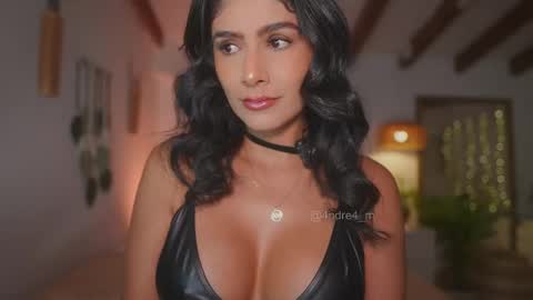 Snapshot of meegan1 chatting on October 1, 2025, 11:38 am Andrea online show from October 1, 2025, 11:38 am