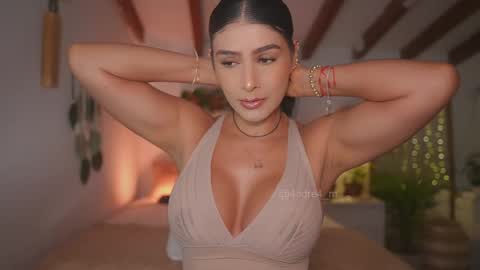 Snapshot of meegan1 chatting on October 5, 2025, 11:41 am Andrea online show from October 5, 2025, 11:41 am