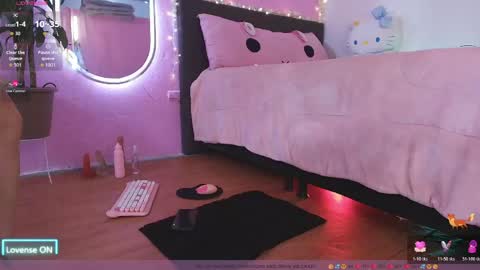 Im Megan online show from May 14, 2026, 12:12 pm