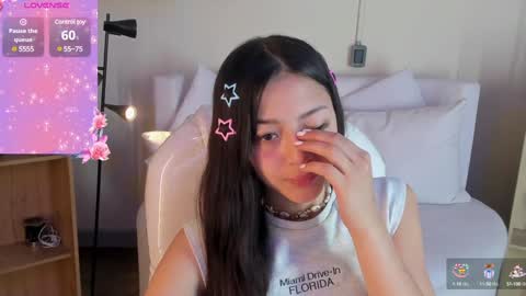 Snapshot of meelanny_ds chatting on January 26, 2025, 4:20 am online show from January 26, 2025, 4:20 am
