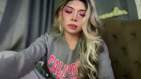 GODDESS OF ALL GODDESSES online show from September 22, 2025, 4:58 am