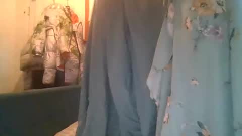 meeturmakers online show from October 4, 2025, 7:34 pm