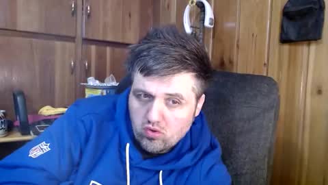 Snapshot of megachub chatting on April 12, 2026, 6:57 pm Megachub online show from April 12, 2026, 6:57 pm