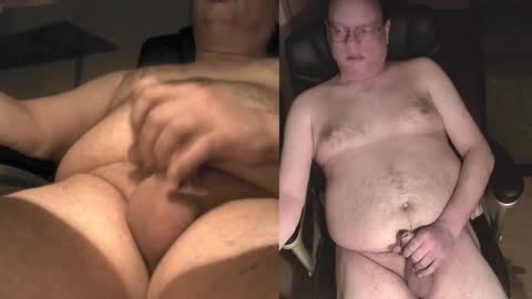 Snapshot of megahorny42 chatting on March 17, 2026, 7:06 pm Foxyvidler online show from March 17, 2026, 7:06 pm