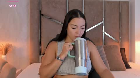 Snapshot of megan8_ chatting on March 6, 2026, 8:38 pm Megan online show from March 6, 2026, 8:38 pm