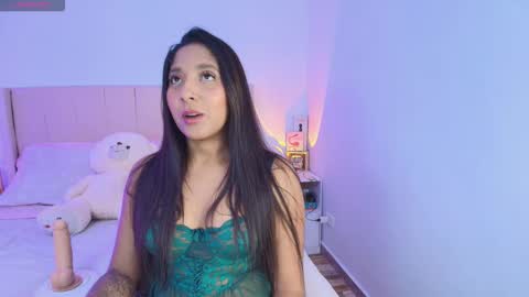 Snapshot of megan_ale chatting on October 9, 2025, 10:52 pm megan ale online show from October 9, 2025, 10:52 pm