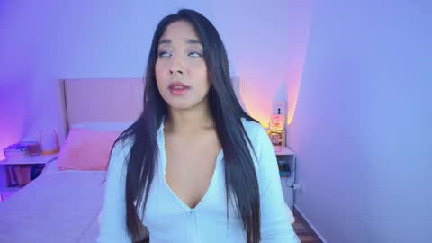 Snapshot of megan_ale chatting on October 20, 2025, 10:32 pm megan ale online show from October 20, 2025, 10:32 pm