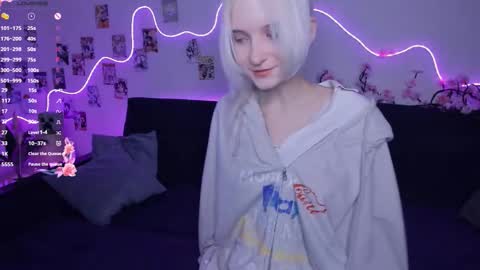 Snapshot of megan_chan chatting on November 16, 2025, 9:31 pm Megan and Anna online show from November 16, 2025, 9:31 pm