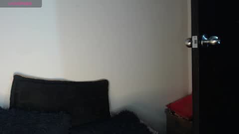 Snapshot of megan_coop3r_ chatting on October 6, 2025, 5:38 am Megan and sophi online show from October 6, 2025, 5:38 am