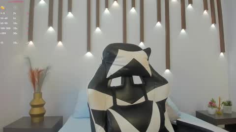 Snapshot of megan_cooper28 chatting on September 16, 2025, 7:04 pm MEGAN COOPER online show from September 16, 2025, 7:04 pm