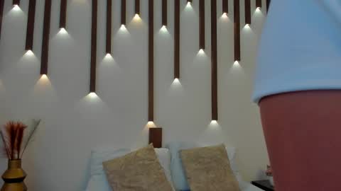 Snapshot of megan_cooper28 chatting on October 24, 2025, 9:22 pm MEGAN COOPER online show from October 24, 2025, 9:22 pm