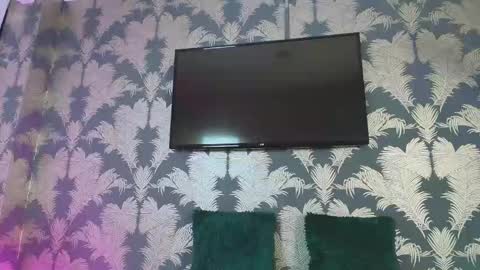 Carolina Paez online show from December 15, 2024, 1:46 am