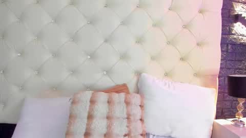     online show from March 12, 2025, 5:49 pm