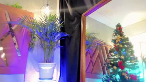    online show from December 13, 2024, 2:21 am