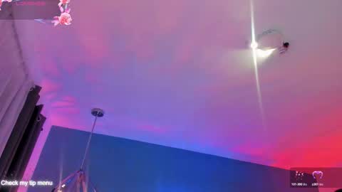 Snapshot of megan_inked_ chatting on September 21, 2025, 2:13 am online show from September 21, 2025, 2:13 am