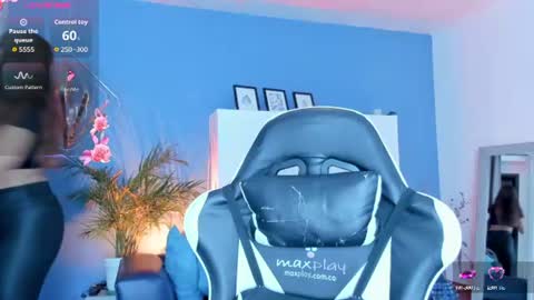 Snapshot of megan_inked_ chatting on July 8, 2026, 3:44 am online show from July 8, 2026, 3:44 am