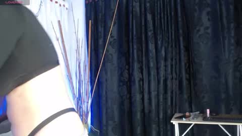 Snapshot of megan_lr chatting on September 21, 2025, 3:19 am Valentina online show from September 21, 2025, 3:19 am