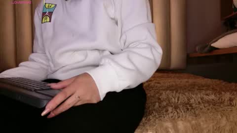     online show from February 14, 2026, 12:13 pm