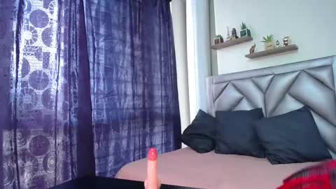 MEGAN online show from February 19, 2025, 3:38 pm
