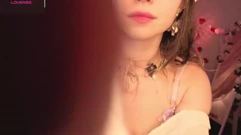 Megan Nelson online show from August 6, 2026, 11:34 am