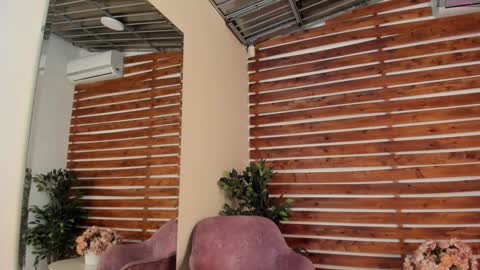 Snapshot of megan_raiin chatting on February 6, 2025, 7:13 am megan_raiin online show from February 6, 2025, 7:13 am