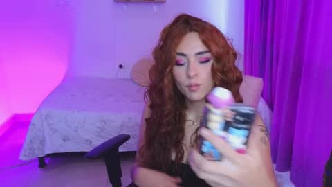 Snapshot of megan_ricci chatting on February 22, 2025, 9:59 pm Laura online show from February 22, 2025, 9:59 pm