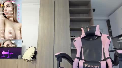 Snapshot of megan_ros_ chatting on September 17, 2025, 4:58 am Megan online show from September 17, 2025, 4:58 am