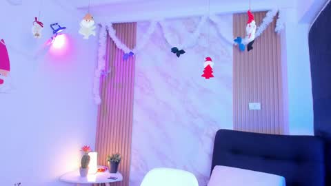 Megan online show from December 30, 2024, 3:13 pm