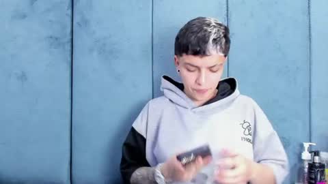 megan_thompsonn_ online show from June 17, 2026, 2:25 am