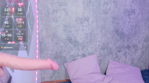 Snapshot of megan_xoxo1 chatting on October 25, 2025, 2:35 pm Megan online show from October 25, 2025, 2:35 pm