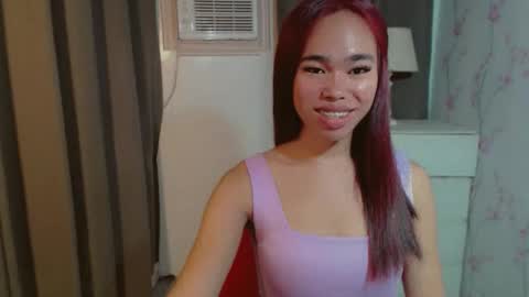 Snapshot of megan_younng chatting on April 19, 2026, 6:10 pm MEGAN online show from April 19, 2026, 6:10 pm