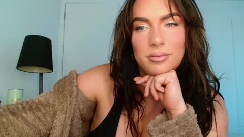 Megan Cox online show from February 4, 2025, 2:10 pm